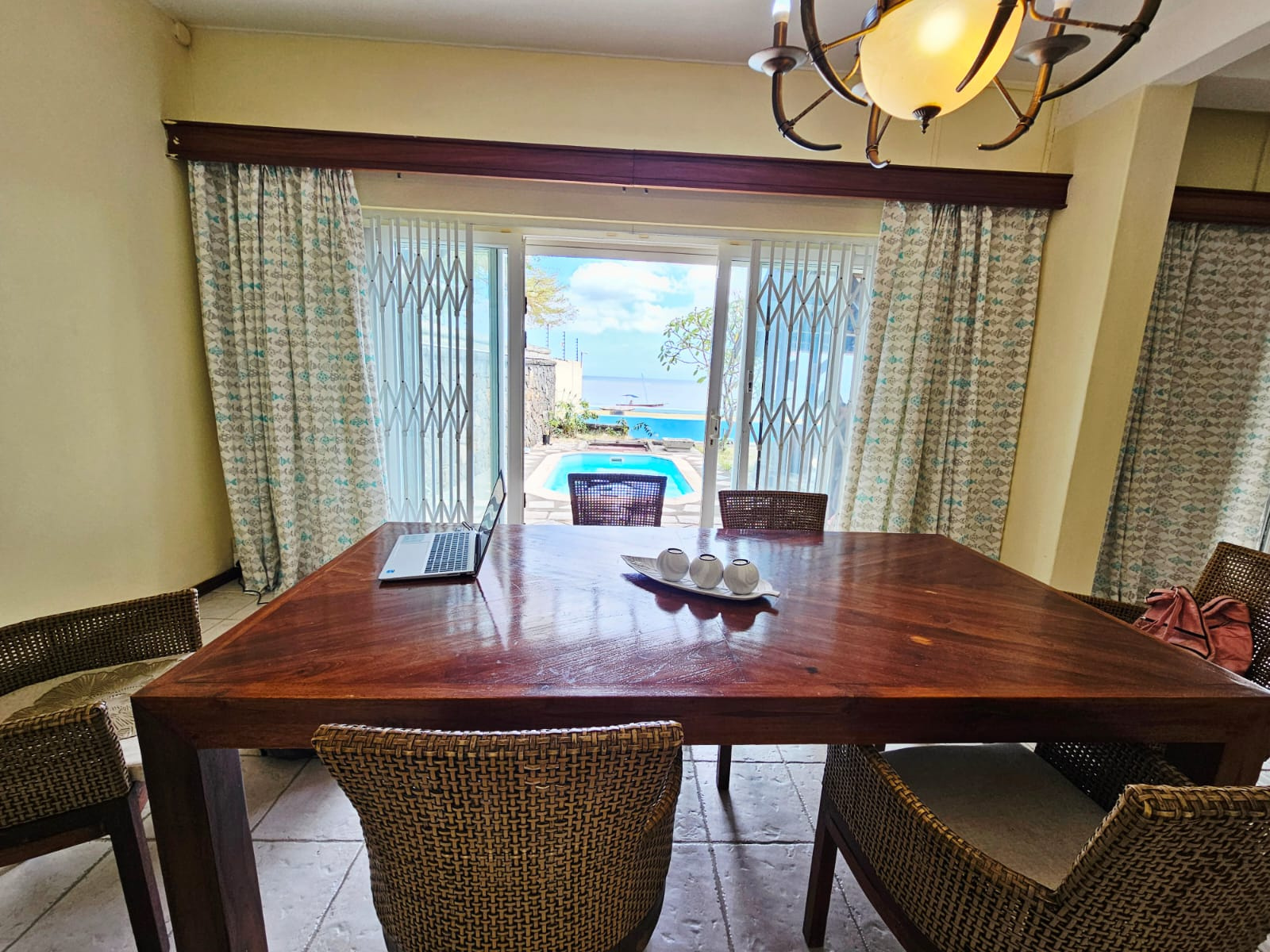 Image_, Maison, Tombeau Bay, ref :2510046JRLL