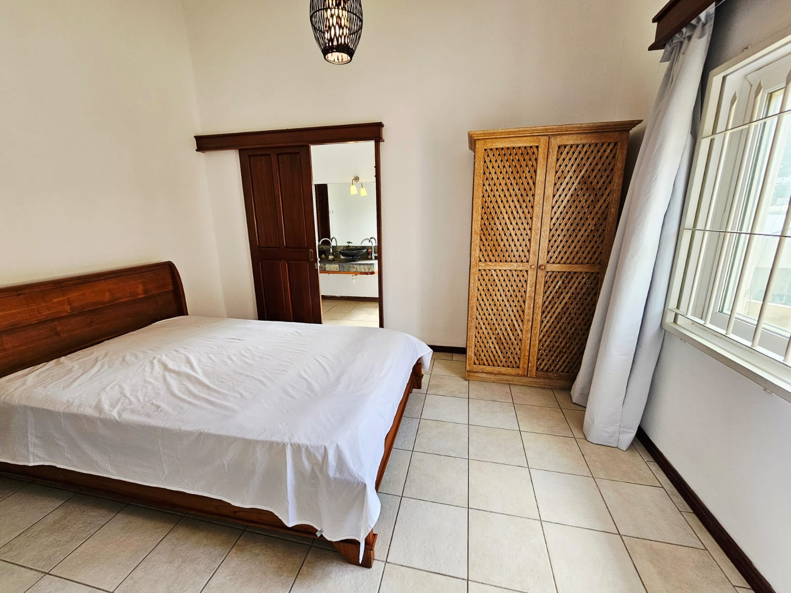 Image_, Maison, Tombeau Bay, ref :2510046JRLL