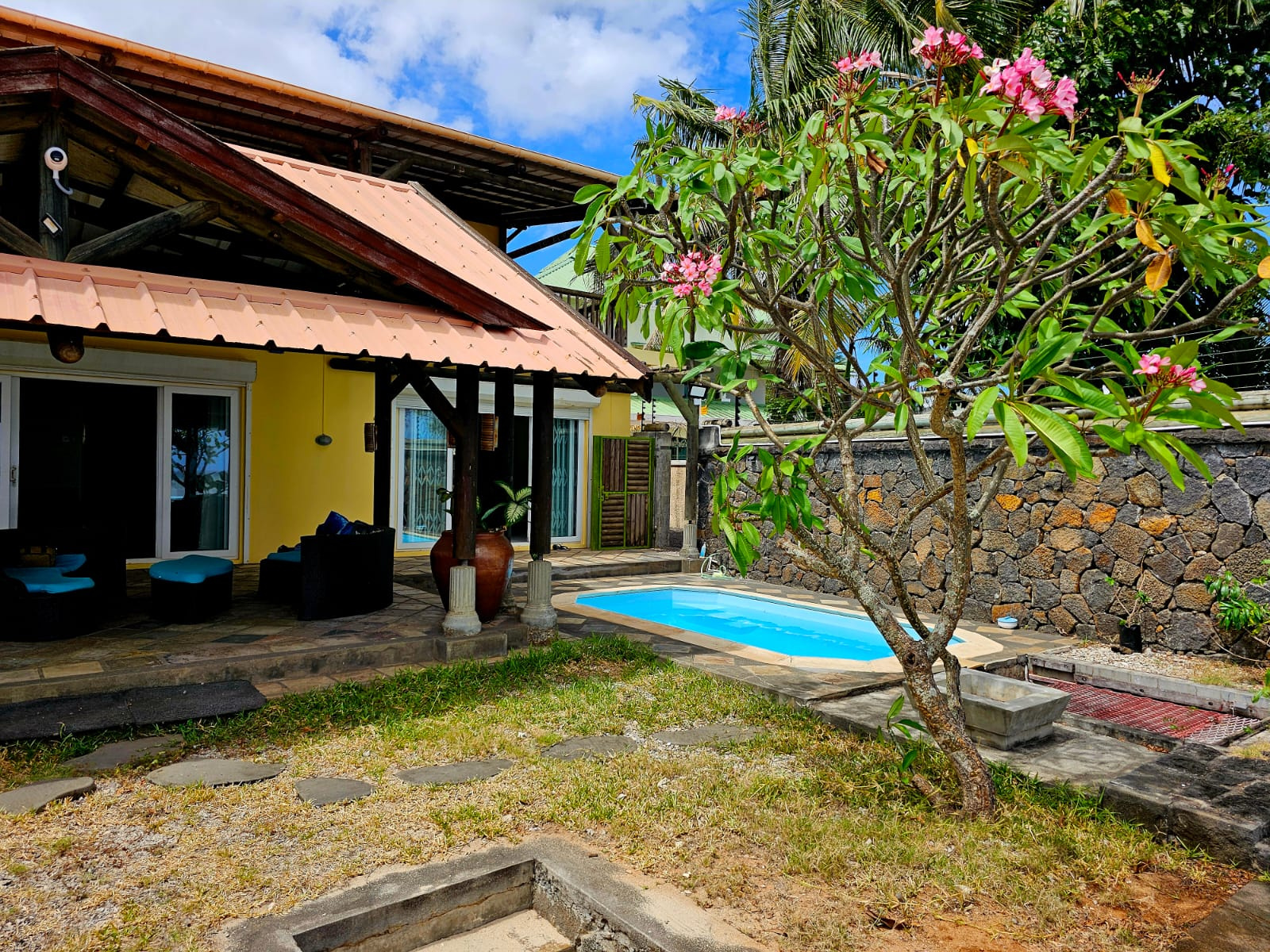 Image_, Maison, Tombeau Bay, ref :2510046JRLL