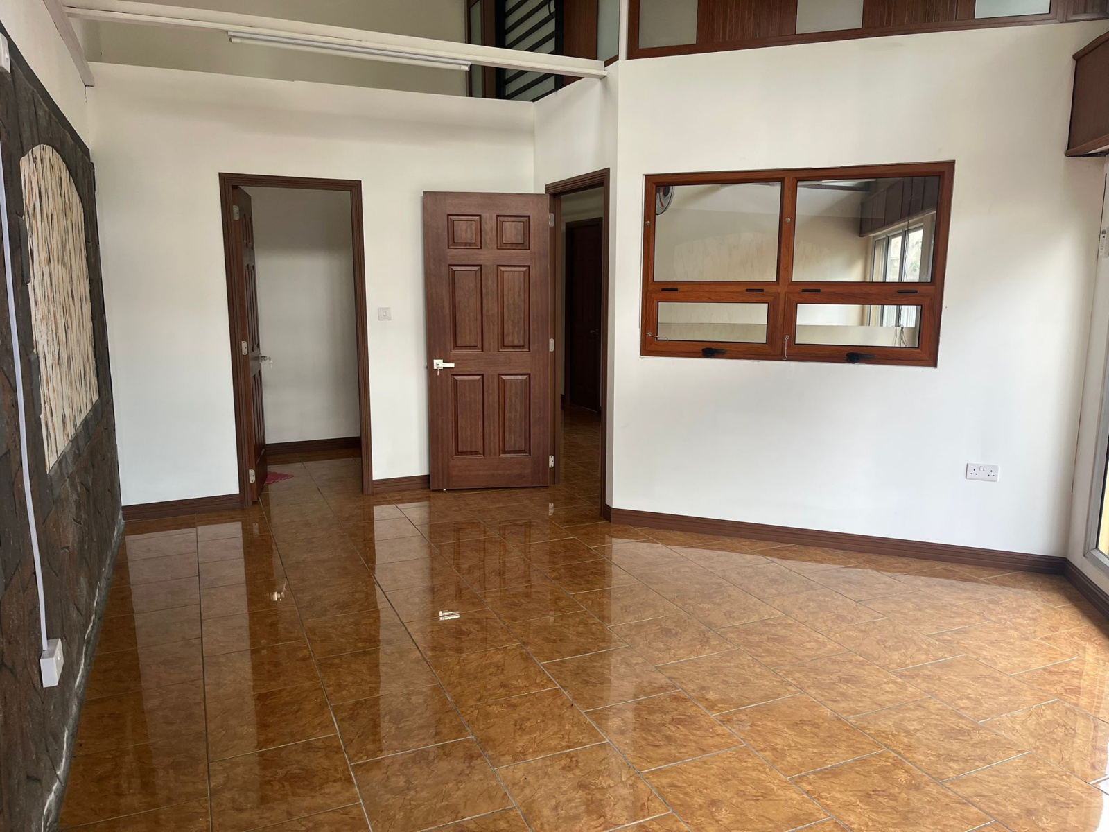 Image_, Local commercial, QUATRE BORNES, ref :2602017AGD