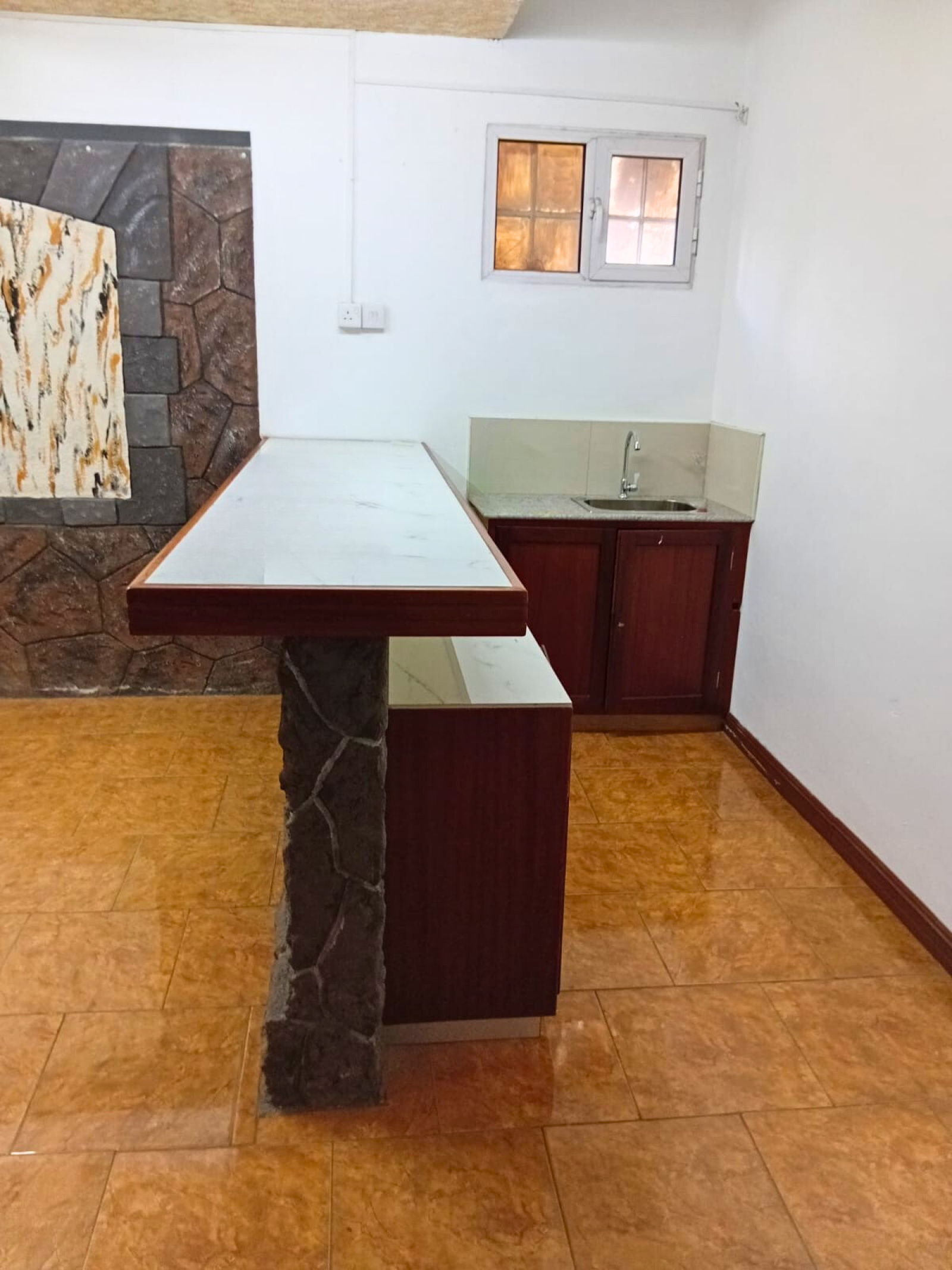 Image_, Local commercial, QUATRE BORNES, ref :2602017DGD