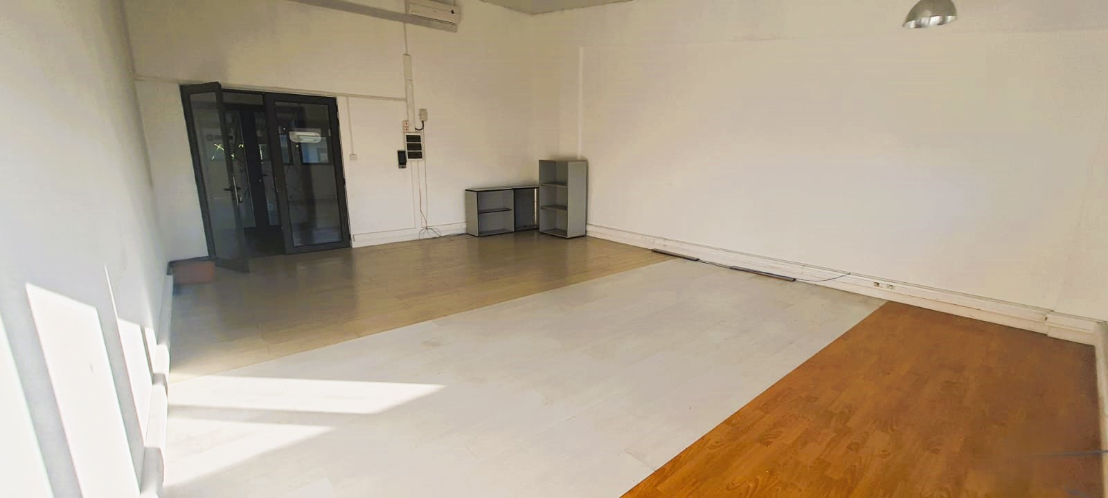 Image_, Local commercial, Calebasses, ref :2506051ASV