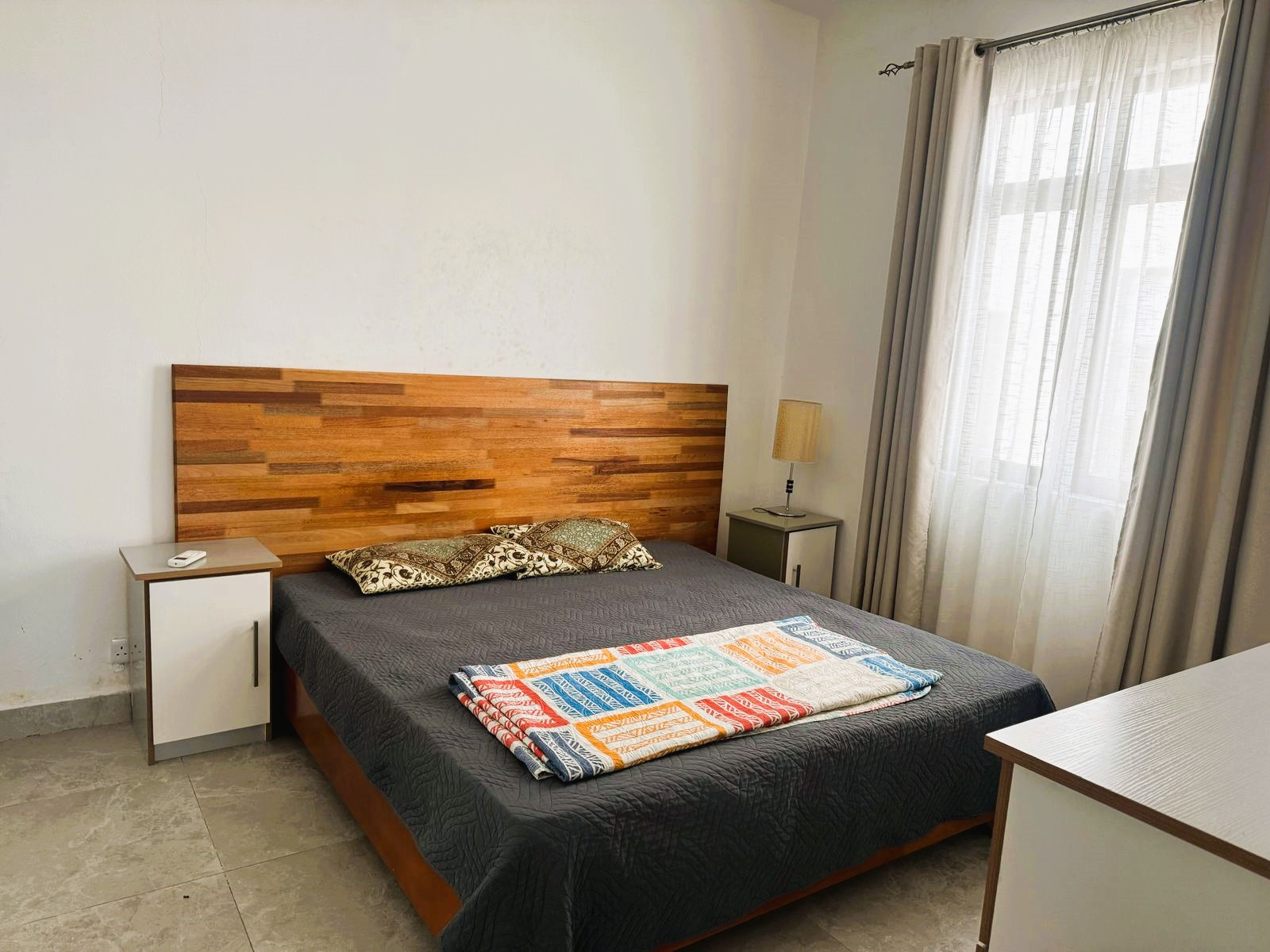 Image_, Appartement, QUATRE BORNES, ref :2504049GD