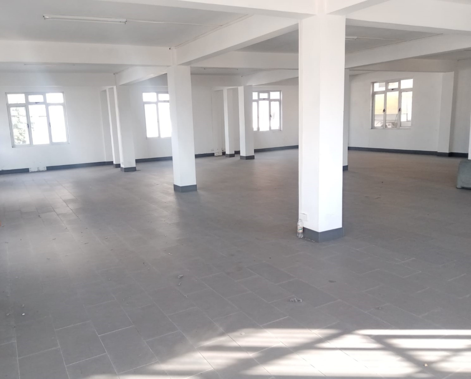 Image_, Local commercial, Port-Louis, ref :2507024NM