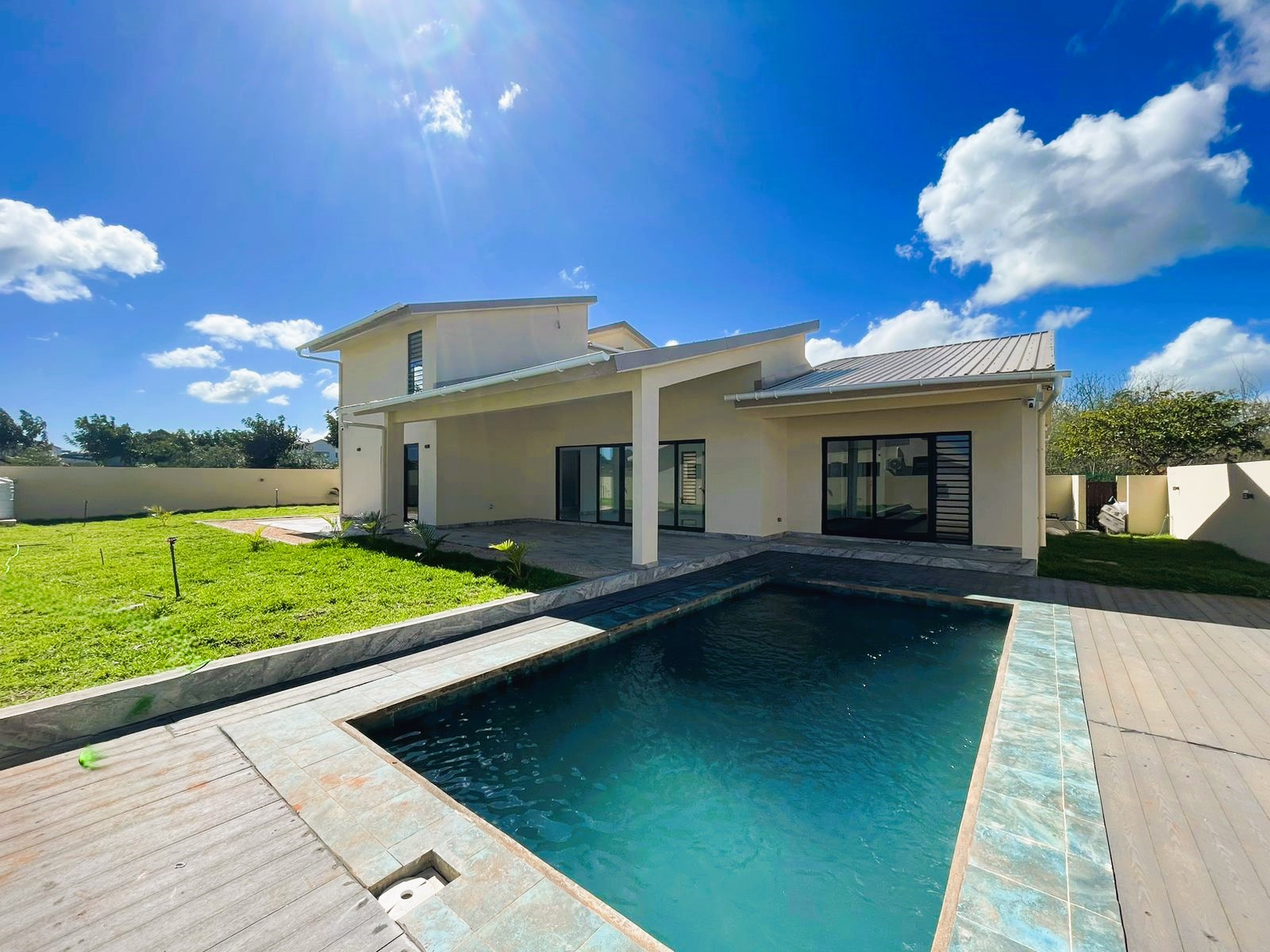 Image_, Maison, Pointe aux Piments, ref :2508023ASG