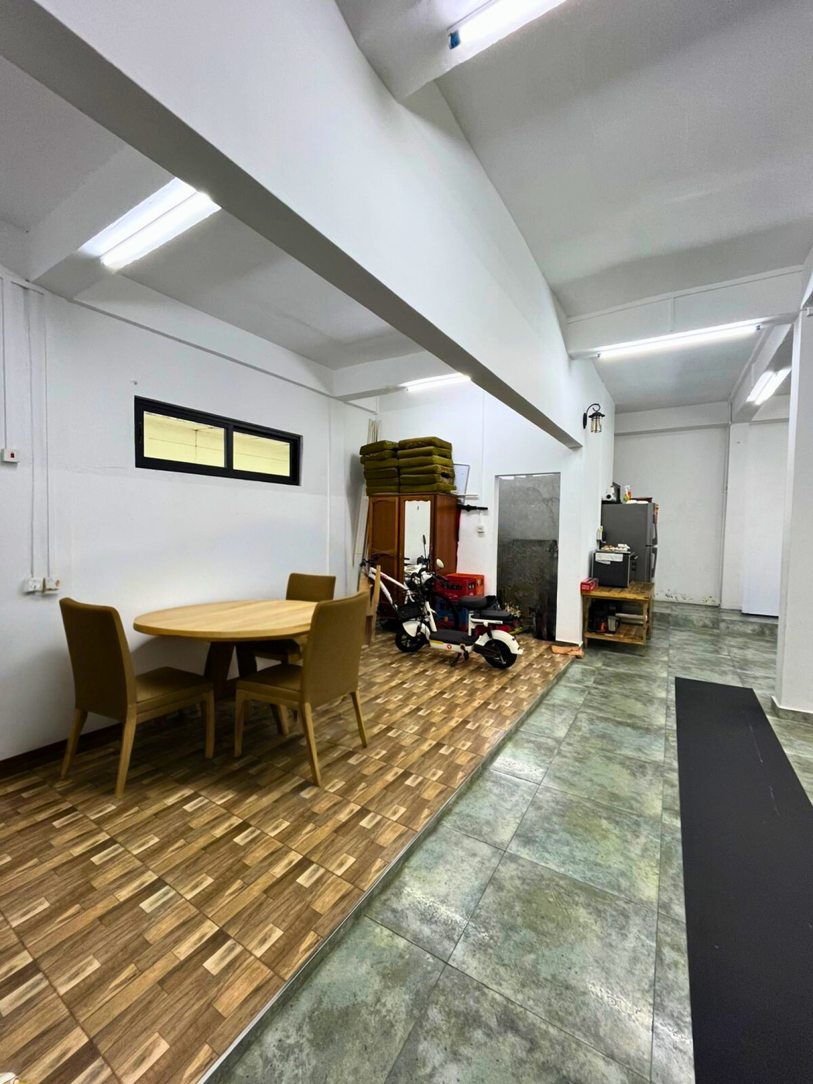 Image_, Local commercial, Triolet, ref :2510002BSF
