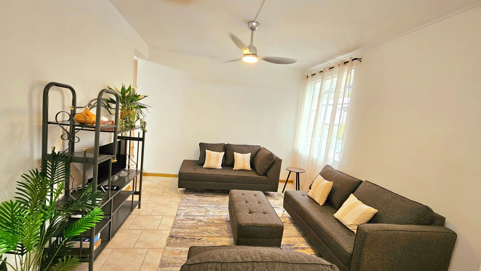 Image_, Rez de jardin, QUATRE BORNES, ref :2511026GD