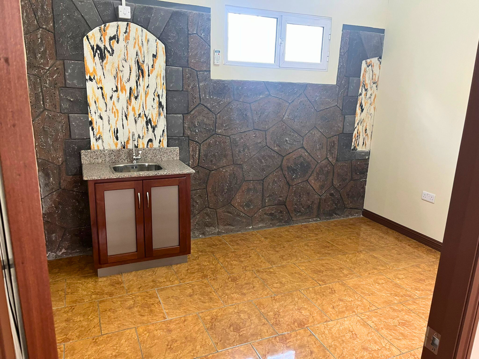 Image_, Local commercial, QUATRE BORNES, ref :2602017BGD