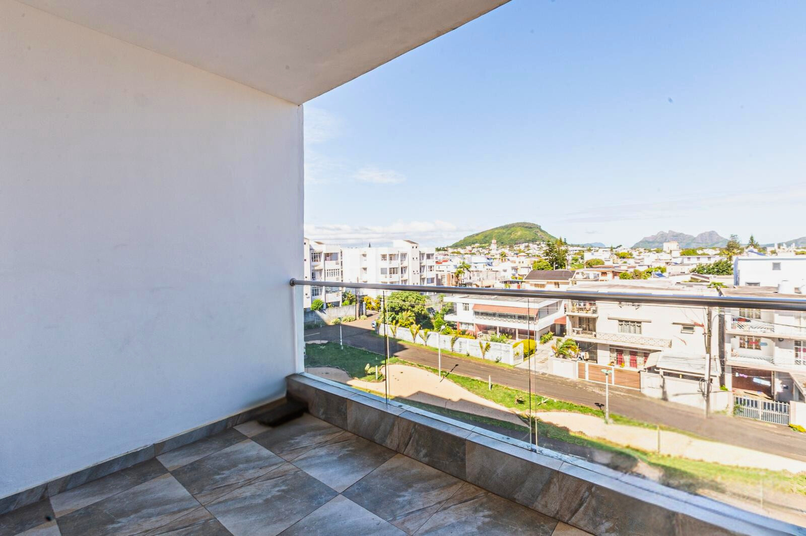Image_, Appartement, QUATRE BORNES, ref :2508005LL