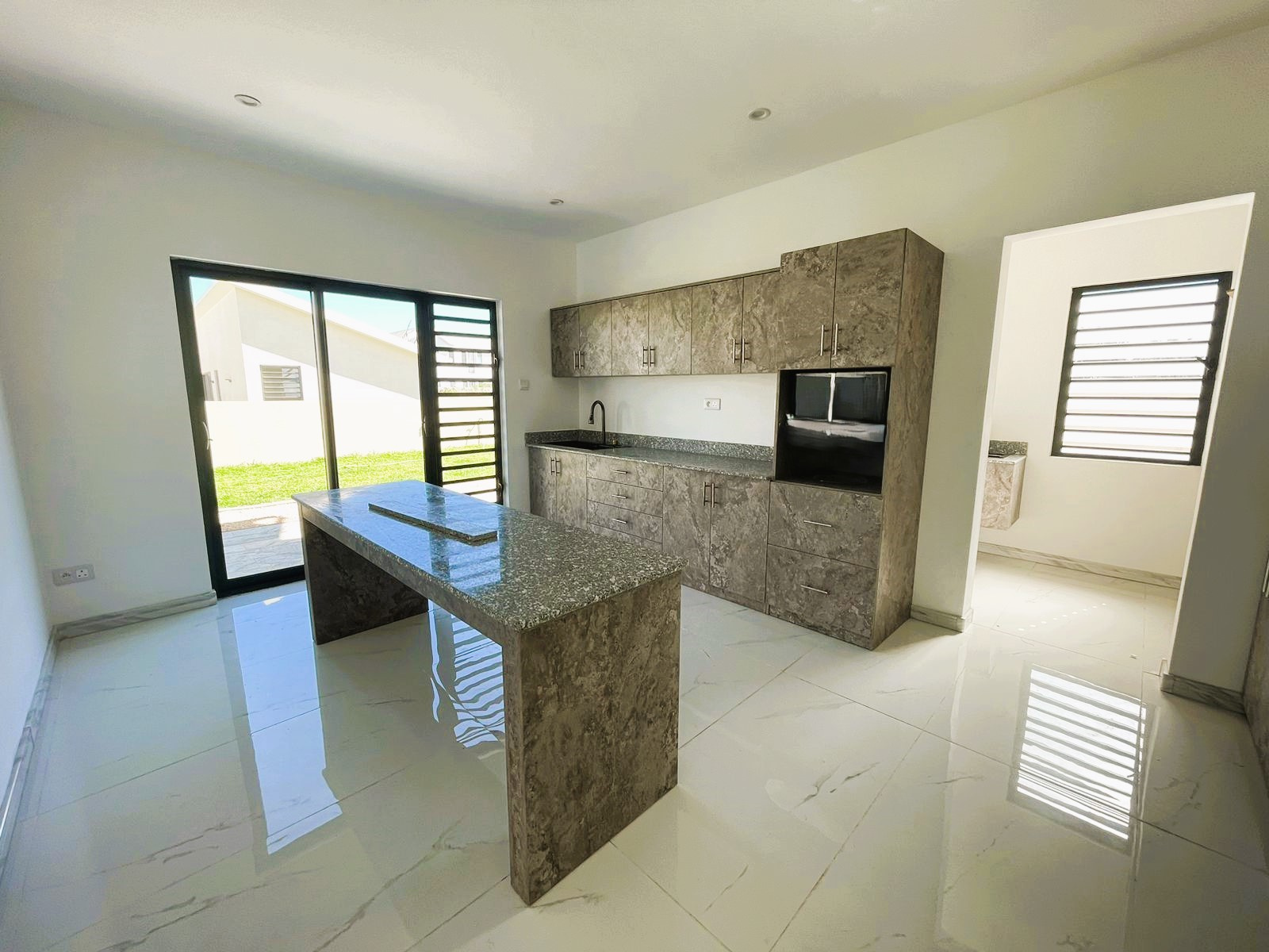 Image_, Maison, Pointe aux Piments, ref :2508023BSG