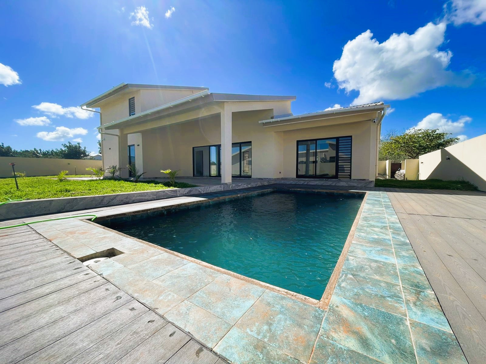 Image_, Maison, Pointe aux Piments, ref :2508023BSG